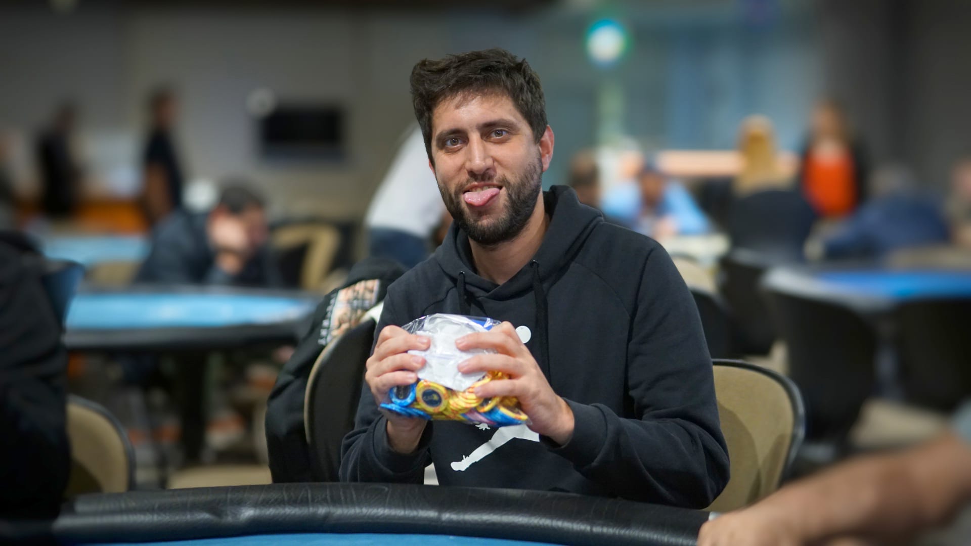 Leandro Bianchini lideró el primer día del Main Event en el CAP Santa Rosa