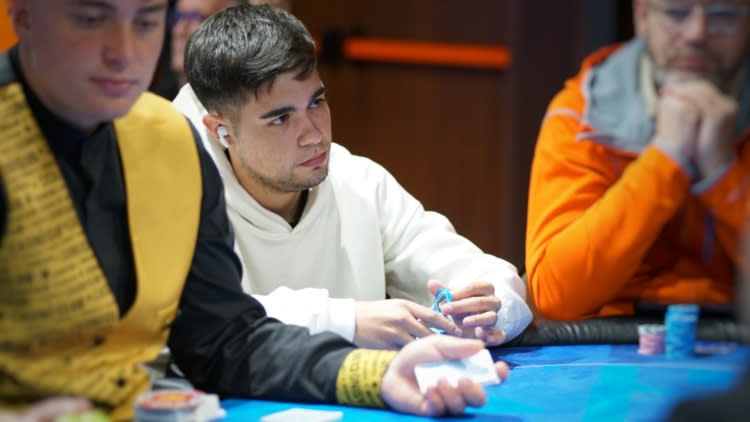 54449881101 70685B8449 K