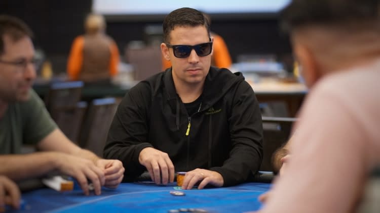 Super High Roller Dia 1 Mario Diaz