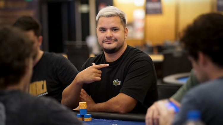 Super High Roller Dia 1 Sebastian Salazar