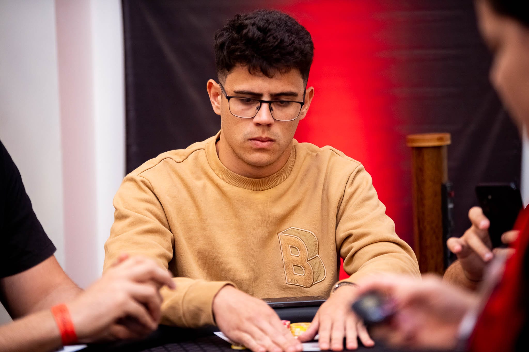 Túlio Dutra perde flip e deixa $525 Bounty Hunters HR na terceira posição