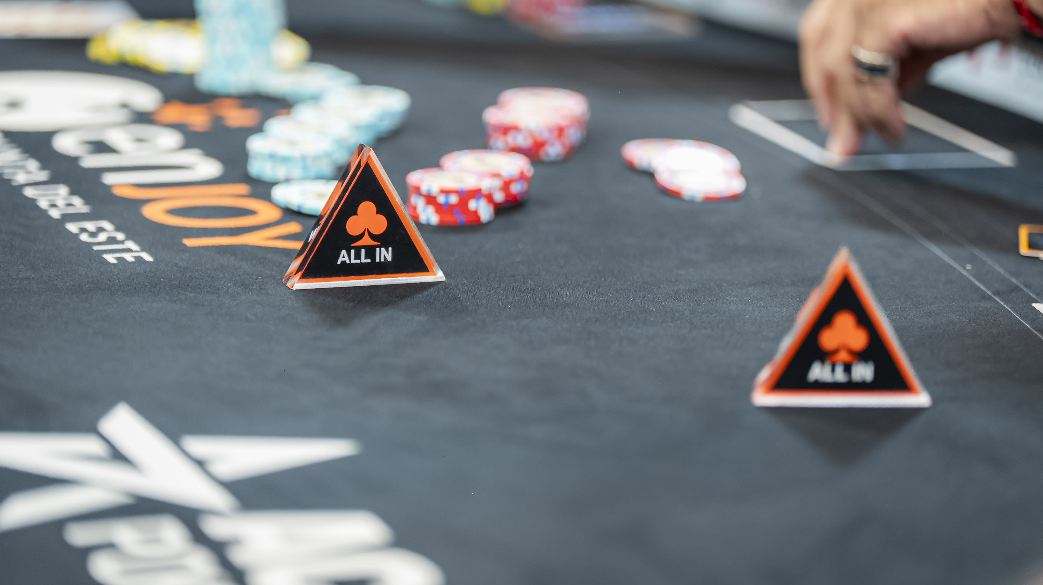 Empieza el Main Event en el súper domingo del Enjoy Poker Tour