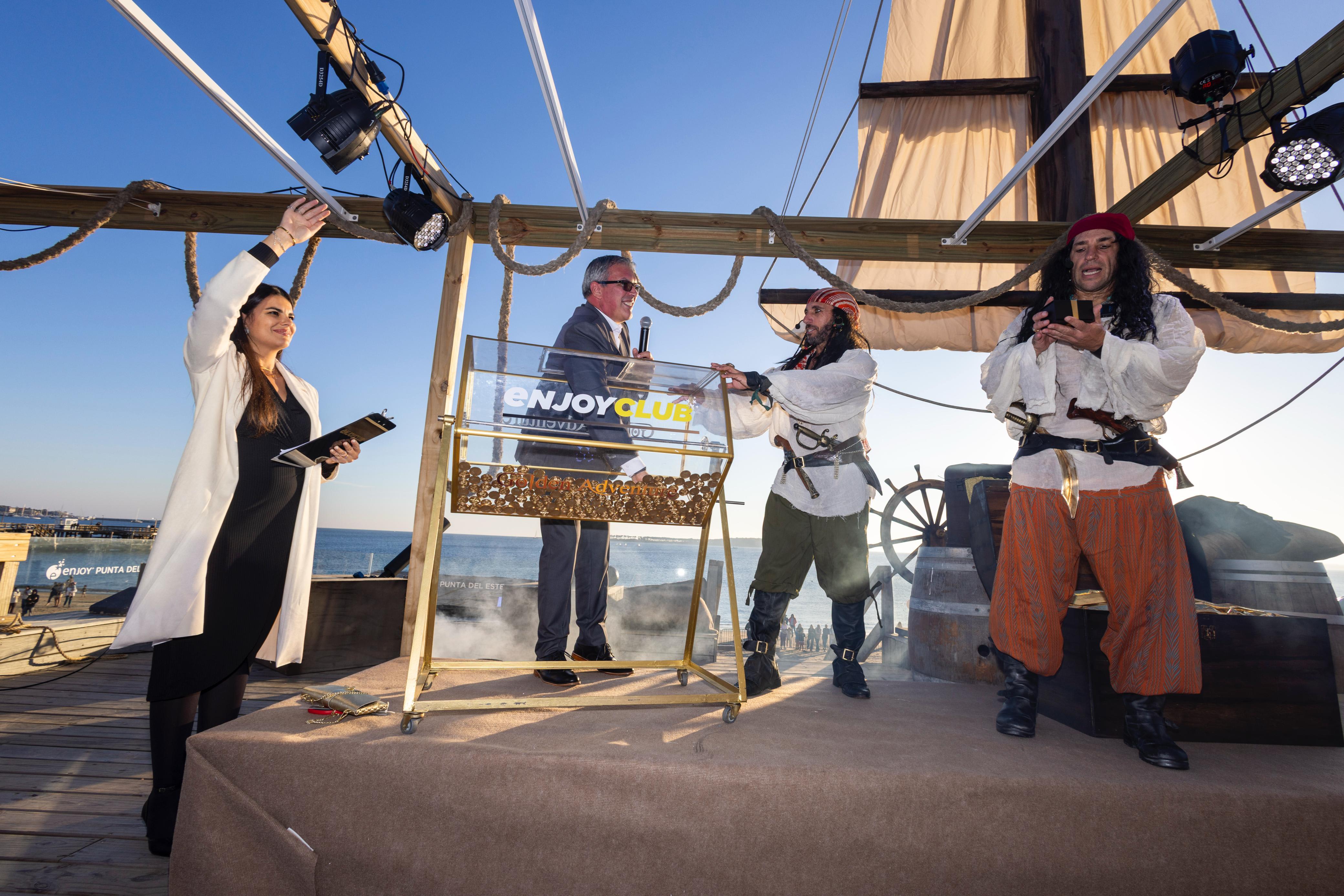 Adventure Enjoy Poker Tour 8