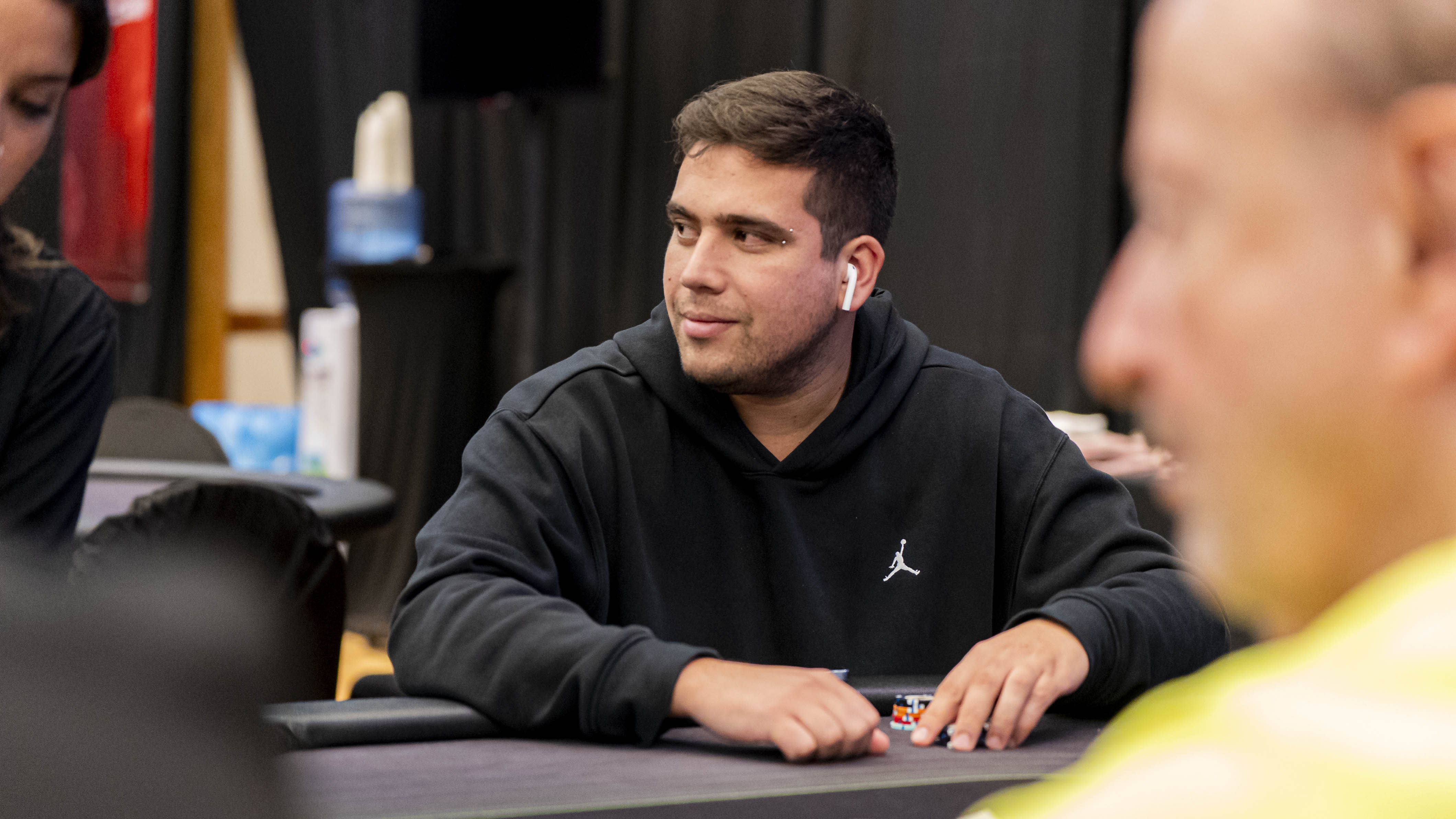 ¡Atentos! Simao y Sagra son 1° y 2° del Battle of the Ages de la WSOP
