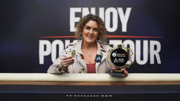 Casey Nezhoda Ladies Ept Mayo 2025 2