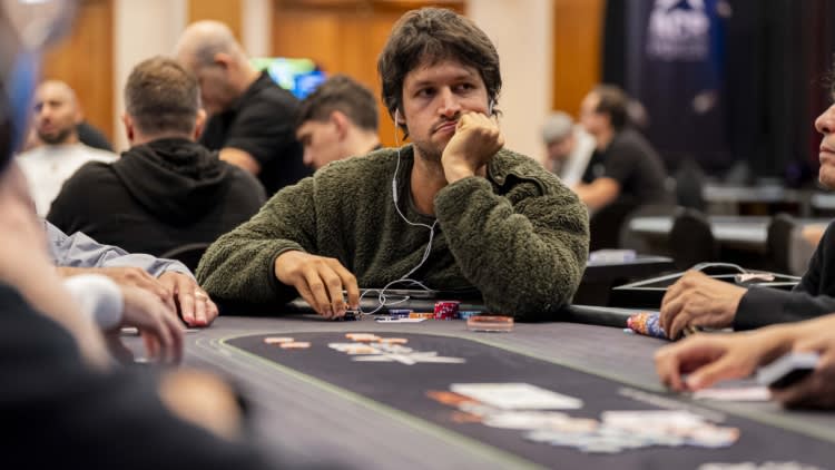 Alex Komaromi Super High Roller Ept Mayo 2025 3