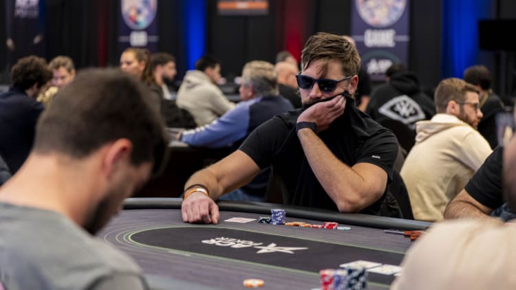 Elliot Smith Super High Roller Dia 2 Ept Mayo 2025