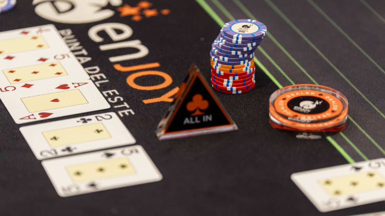 Super High Roller Dia 2 Ept Mayo 2025 16