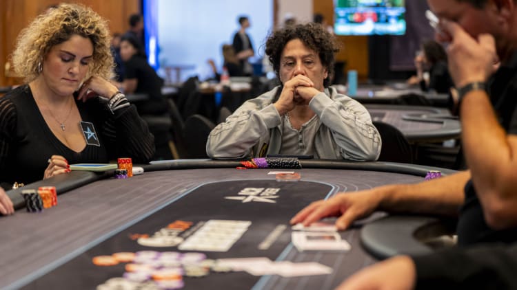 Julio Belluscio Seniors Ept Mayo 2025