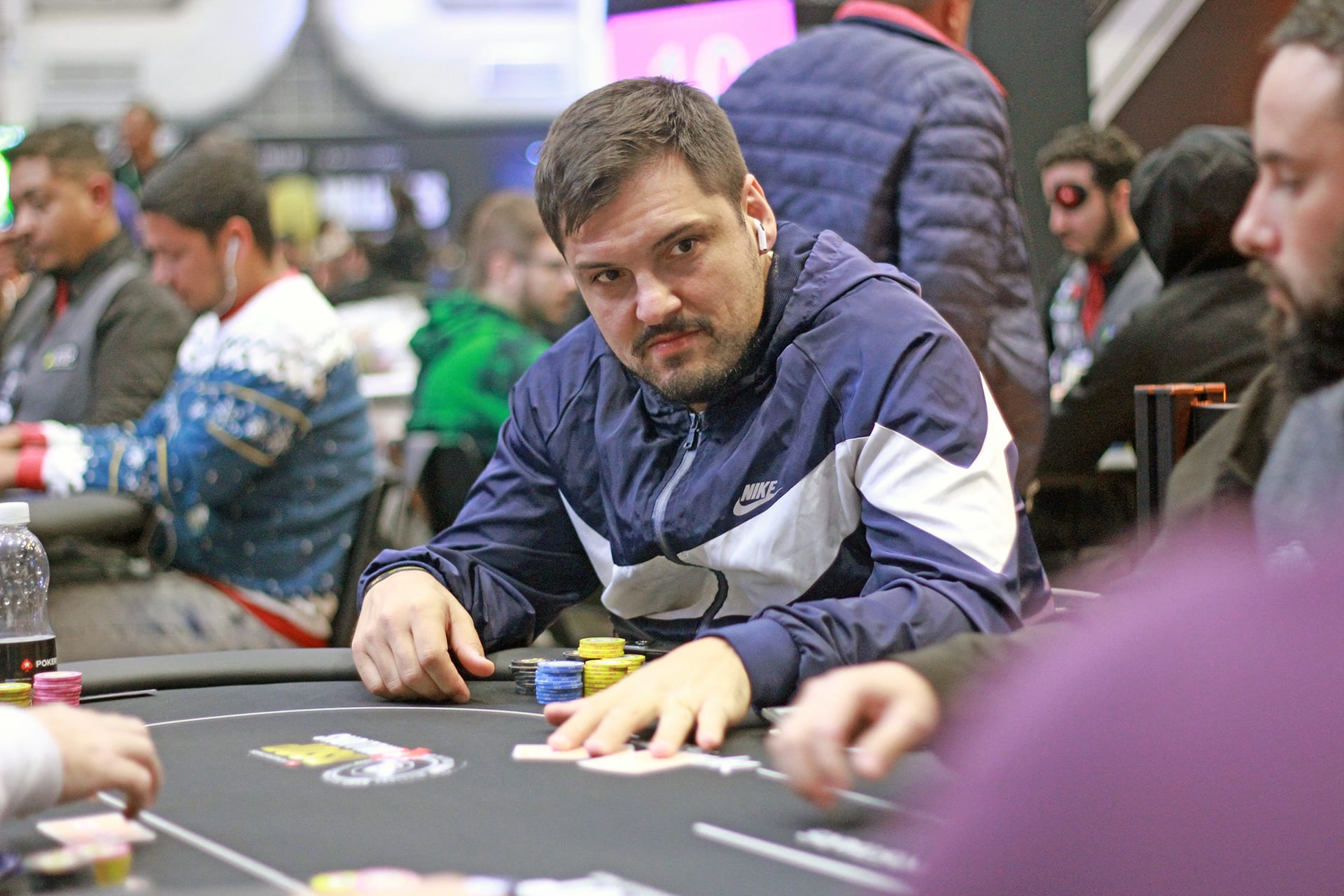 Thiago Grigoletti para no HU do Evento 96-M do SCOOP