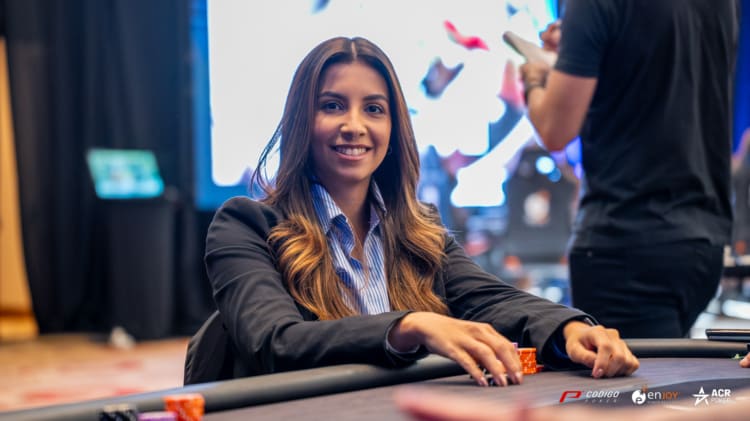 Isabella Oliveira Enjoy Agosto2025