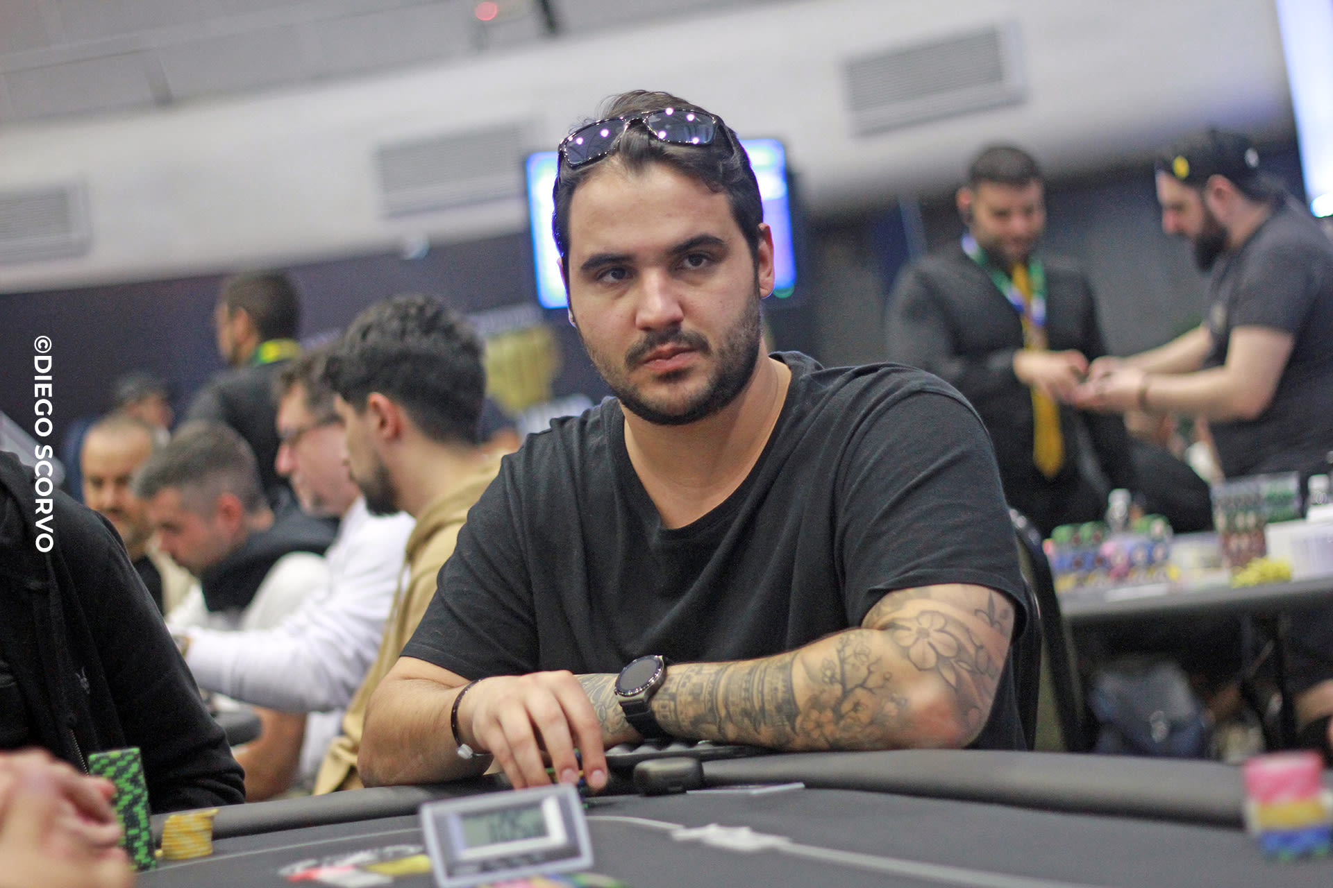 Felipe Morelli empilha FTs nos feltros do GG World Festival