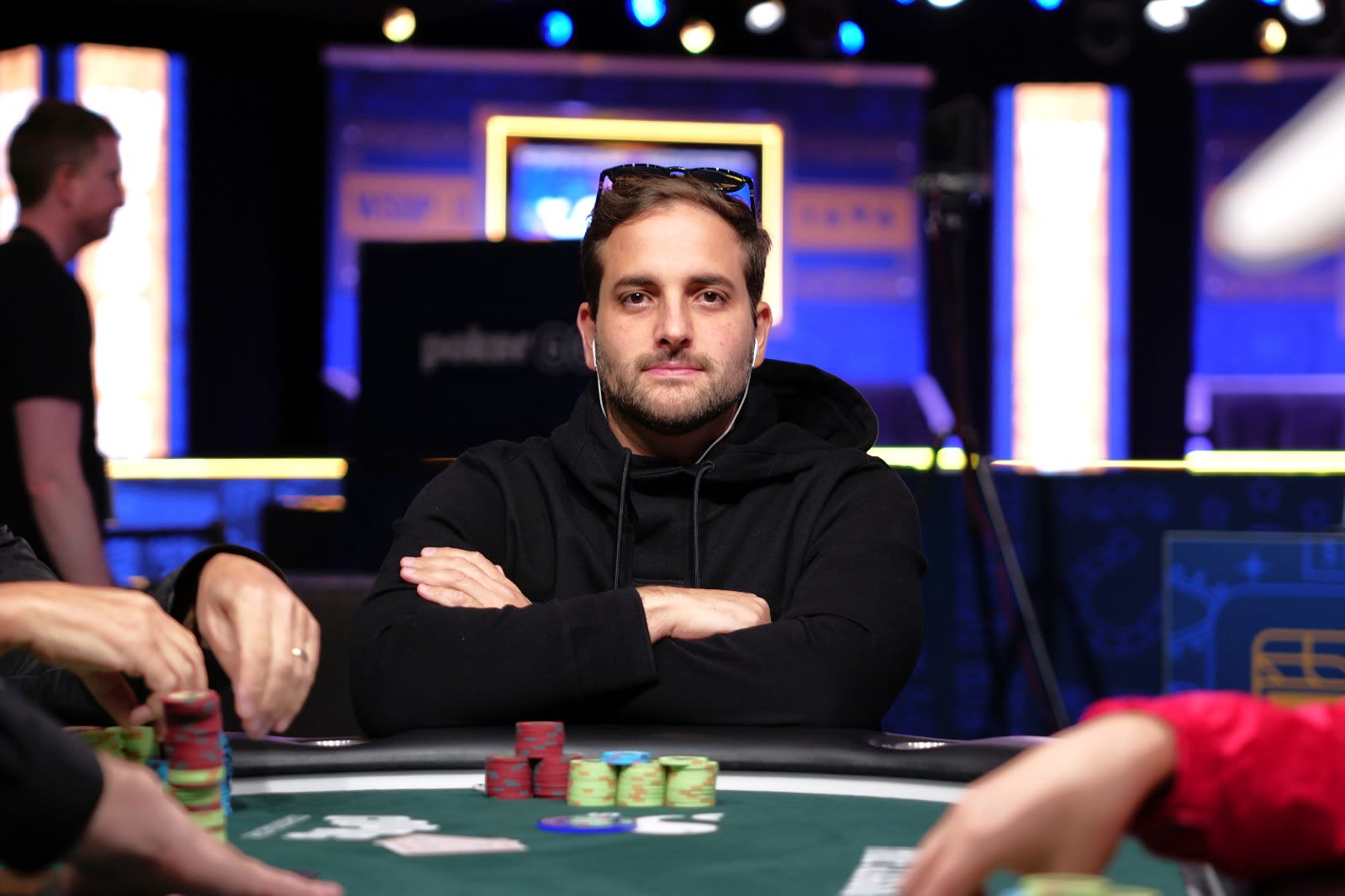 Jason Koon lidera y Joao Simao fue el mejor latino del US$50K High Roller