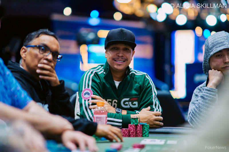Felipe Mojave perde coin flip e deixa Evento 52 da WSOP na 17ª posição
