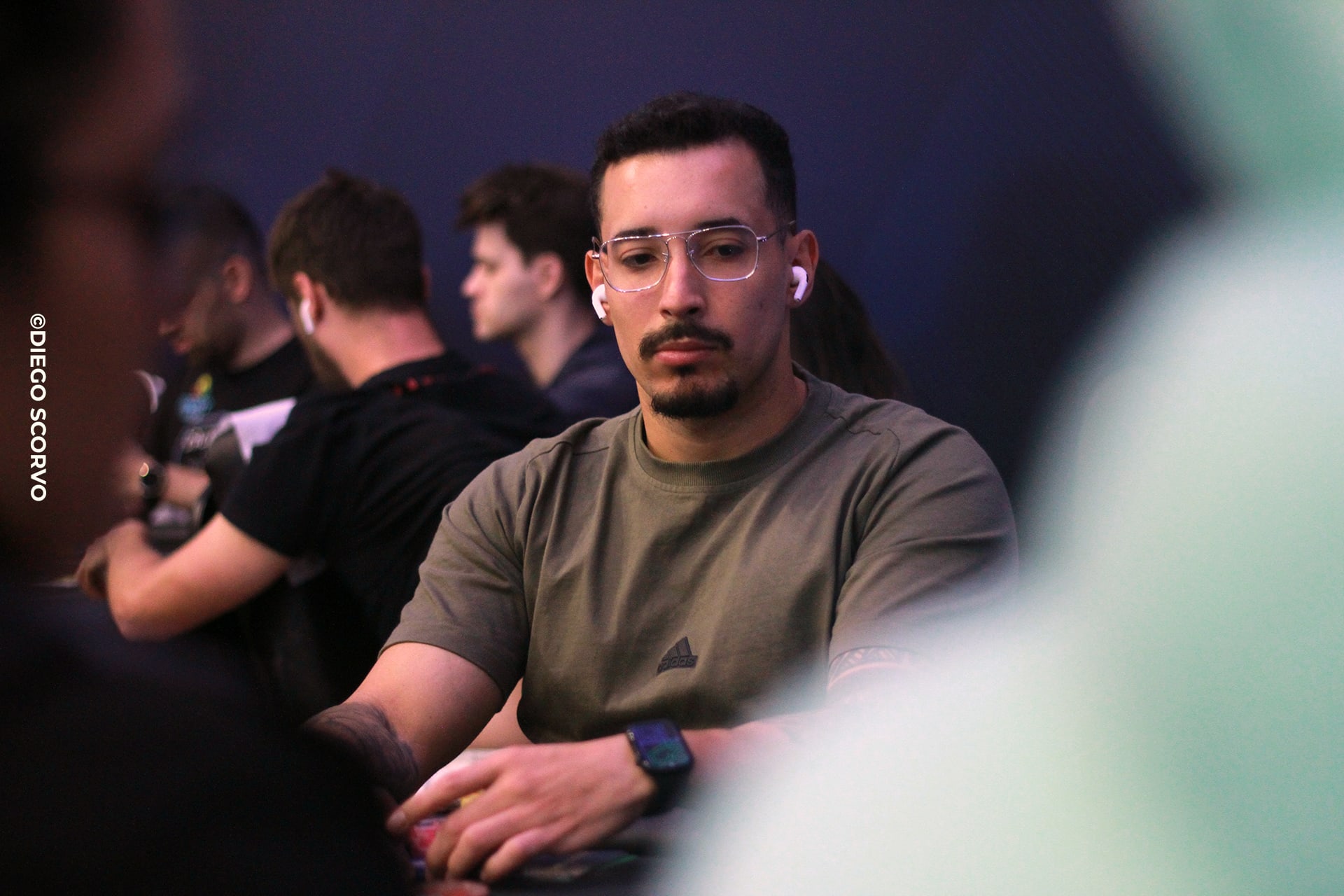 Luís Rocha leva a pior em movimentado HU no Bounty Hunters HR