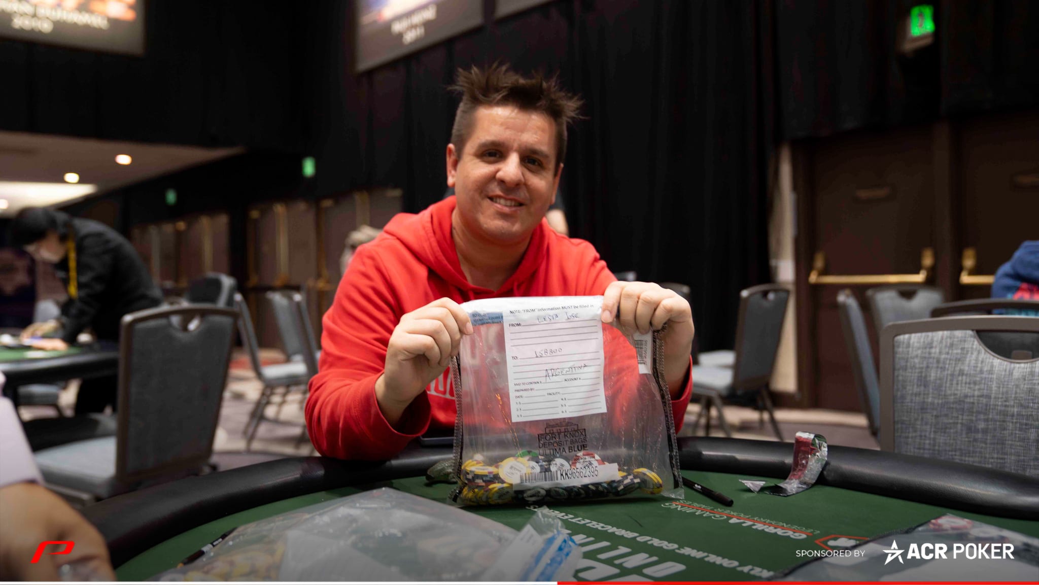 La Armada Latina avanza con nombres importantes en el Main Event de la WSOP