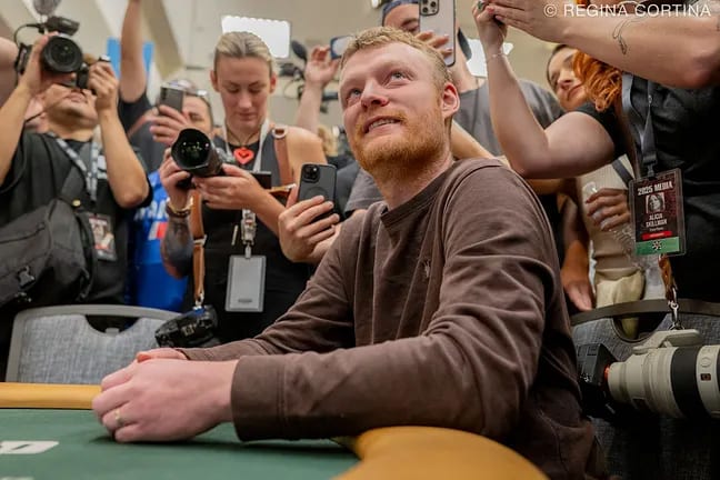 Bolha do Main Event da WSOP vence flip e leva US$ 40 mil em prêmios