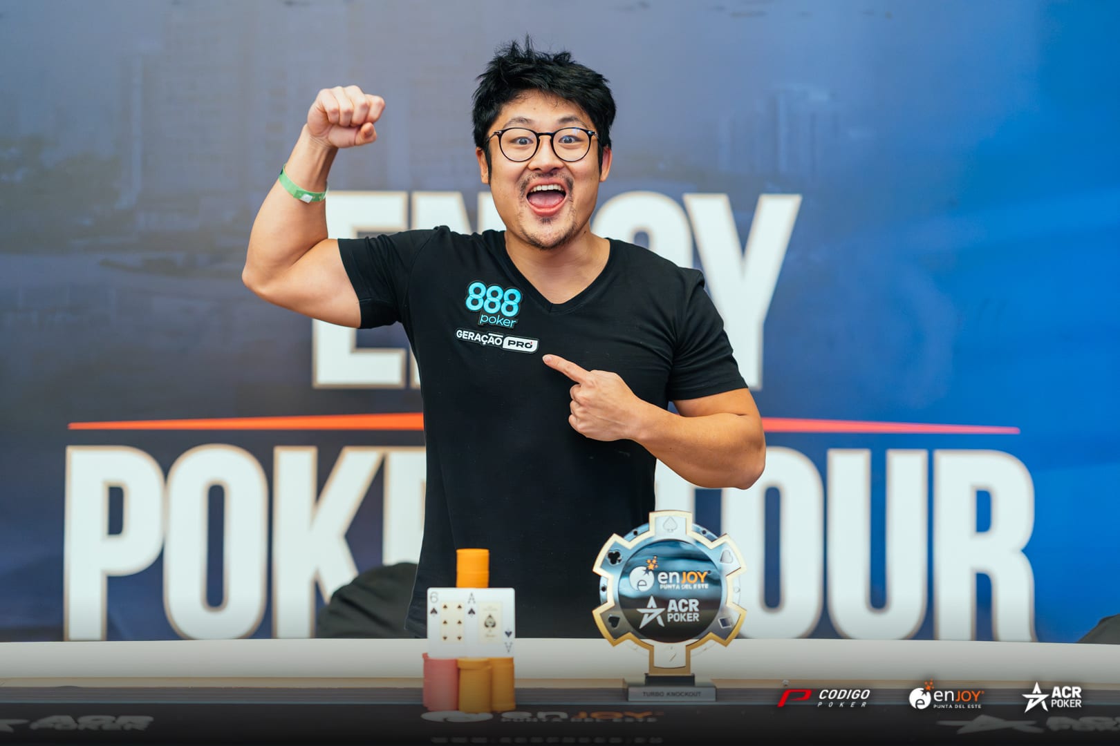 Segundo campeón y mesa Mercosur en el Enjoy Poker Tour