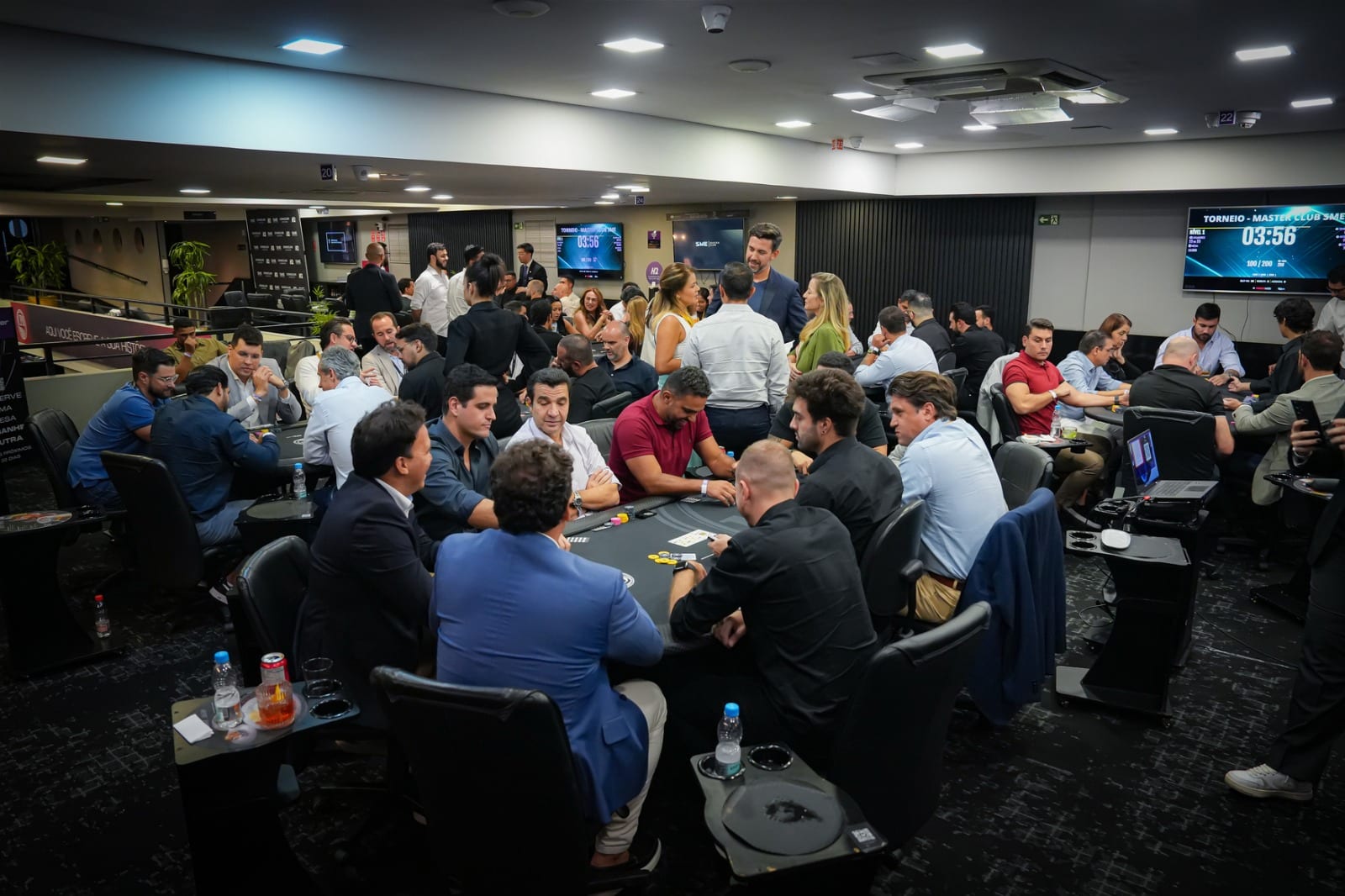 H2 Sports Bar & Poker recebe eventos corporativos de empresas de tecnologia