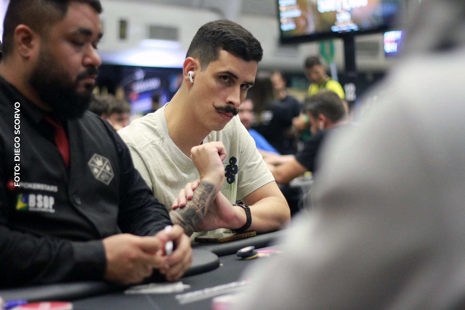 Henrique Lessa vence 2nd Chance no EPT Barcelona e fatura maior prêmio da carreira
