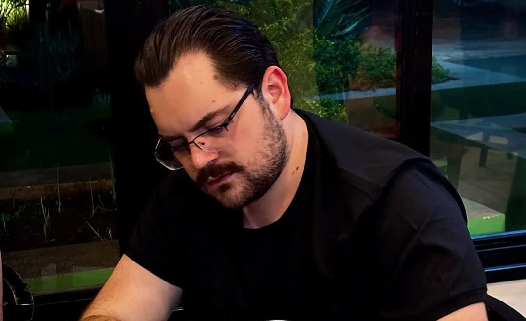 Ettore Cesco para no HU do $2.500 6-Handed Second Chance