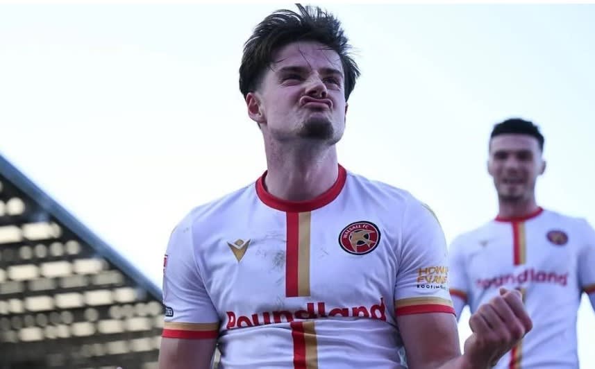 Un futbolista inglés fue suspendido por hacer 2.248 apuestas