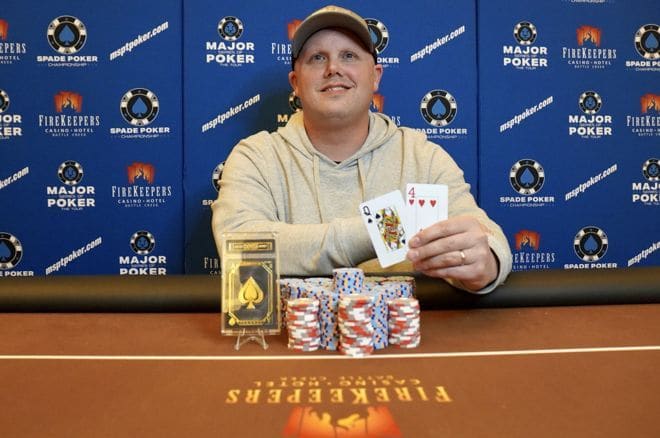 Ganó un torneo de poker mientras espera su sentencia por fraude