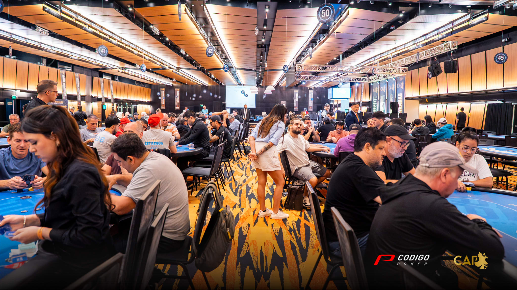 Color6 Main Event 1D Cap Octubre 2025