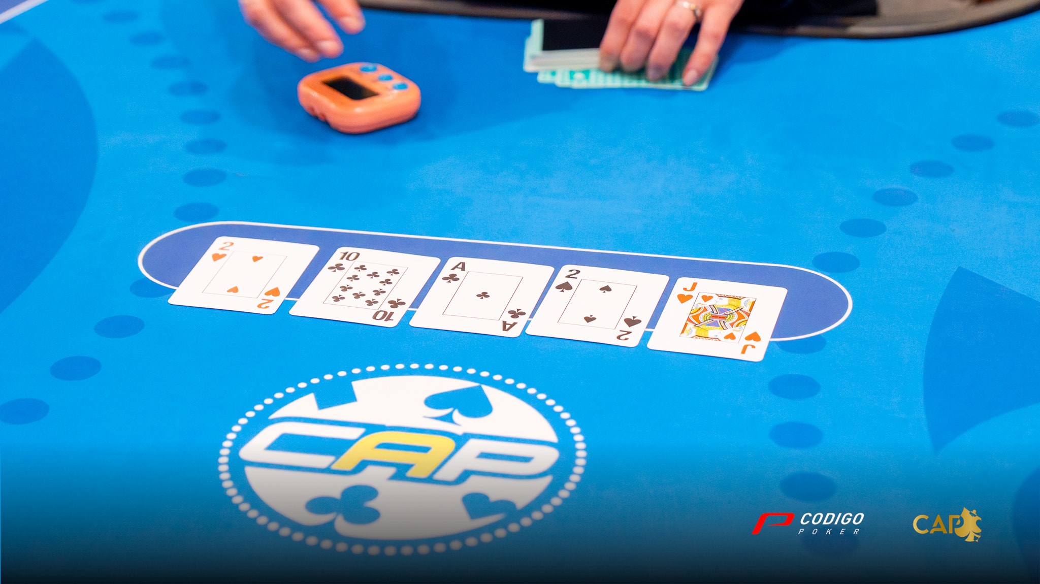 Color 3 Main Event 1D Cap Octubre 2025