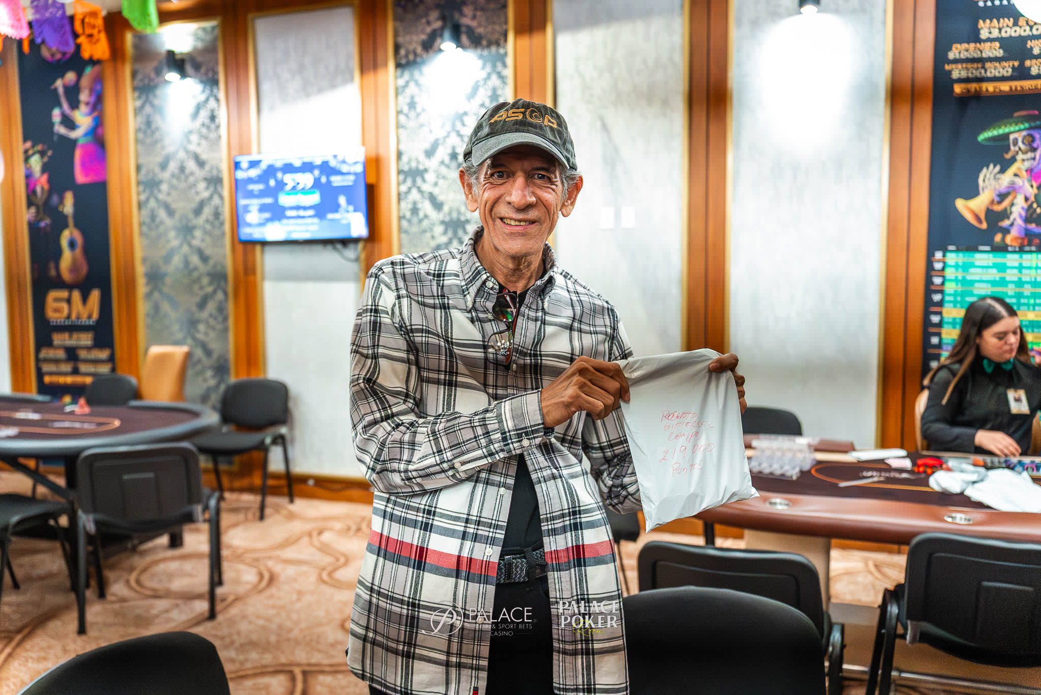 Roberto Gutiérrez lideró el Día 1B del High Roller en PSOP Puebla