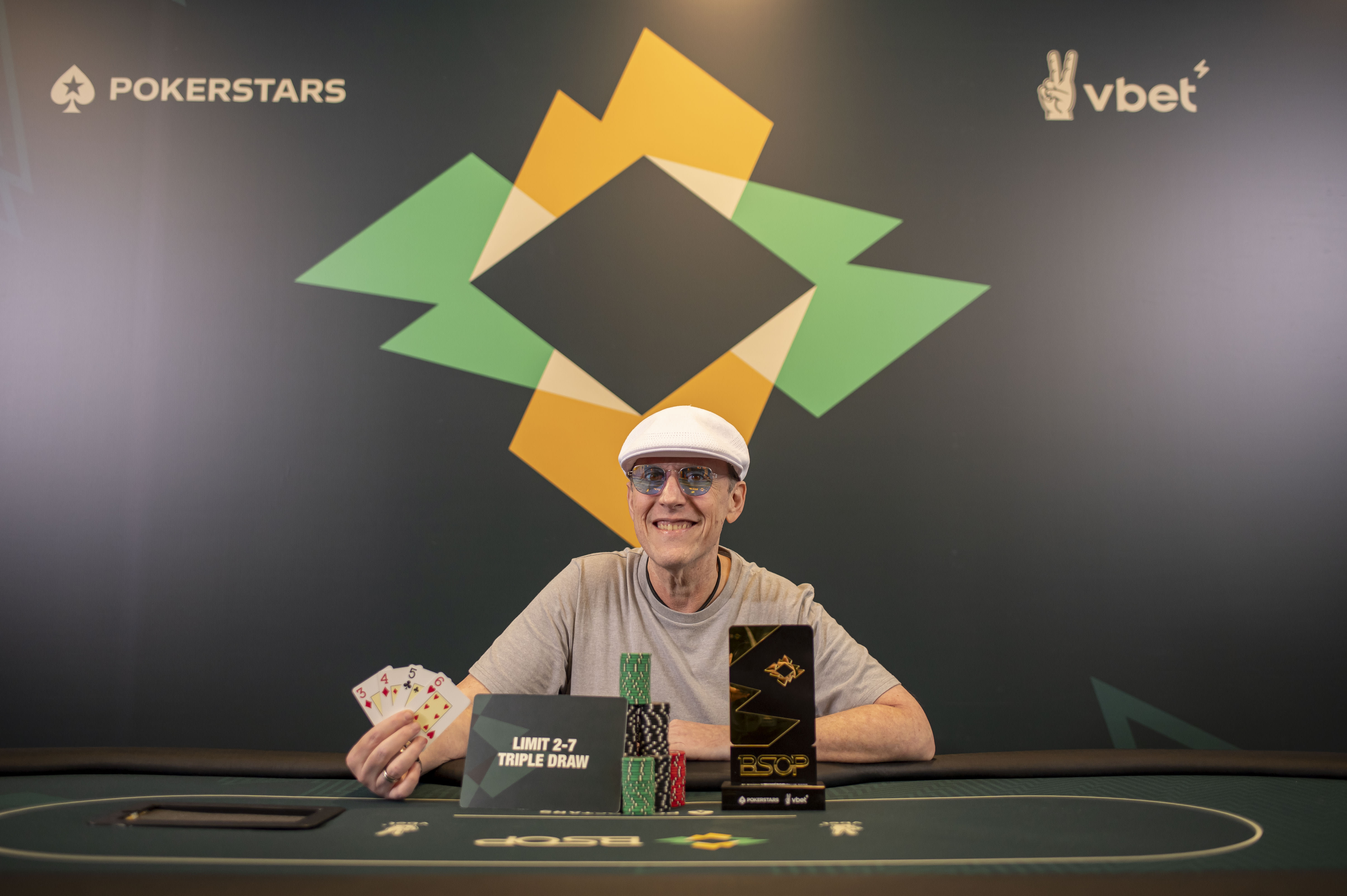 23 8 Game Dia Final Cacho Korn