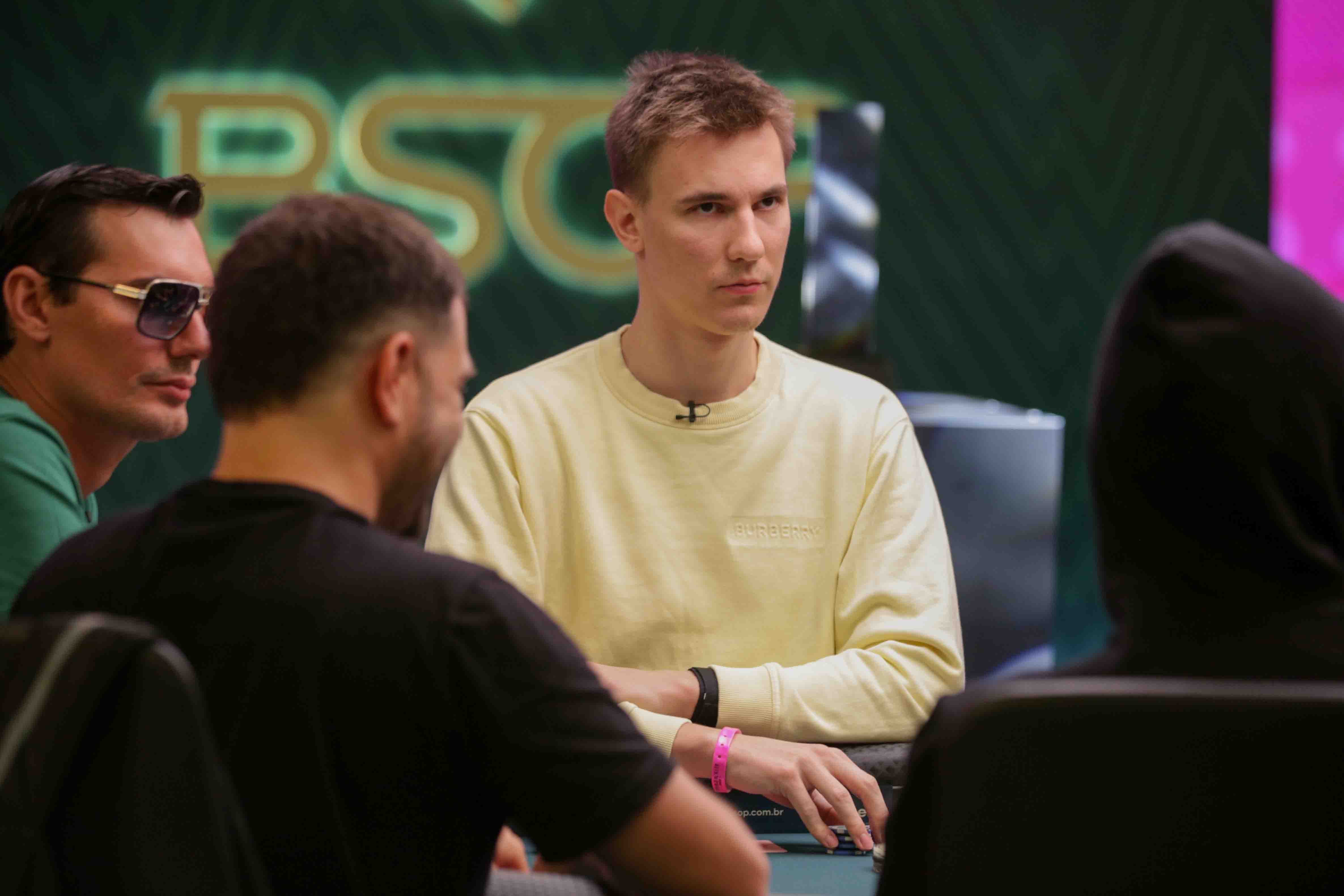 32 250K Super High Roller 137