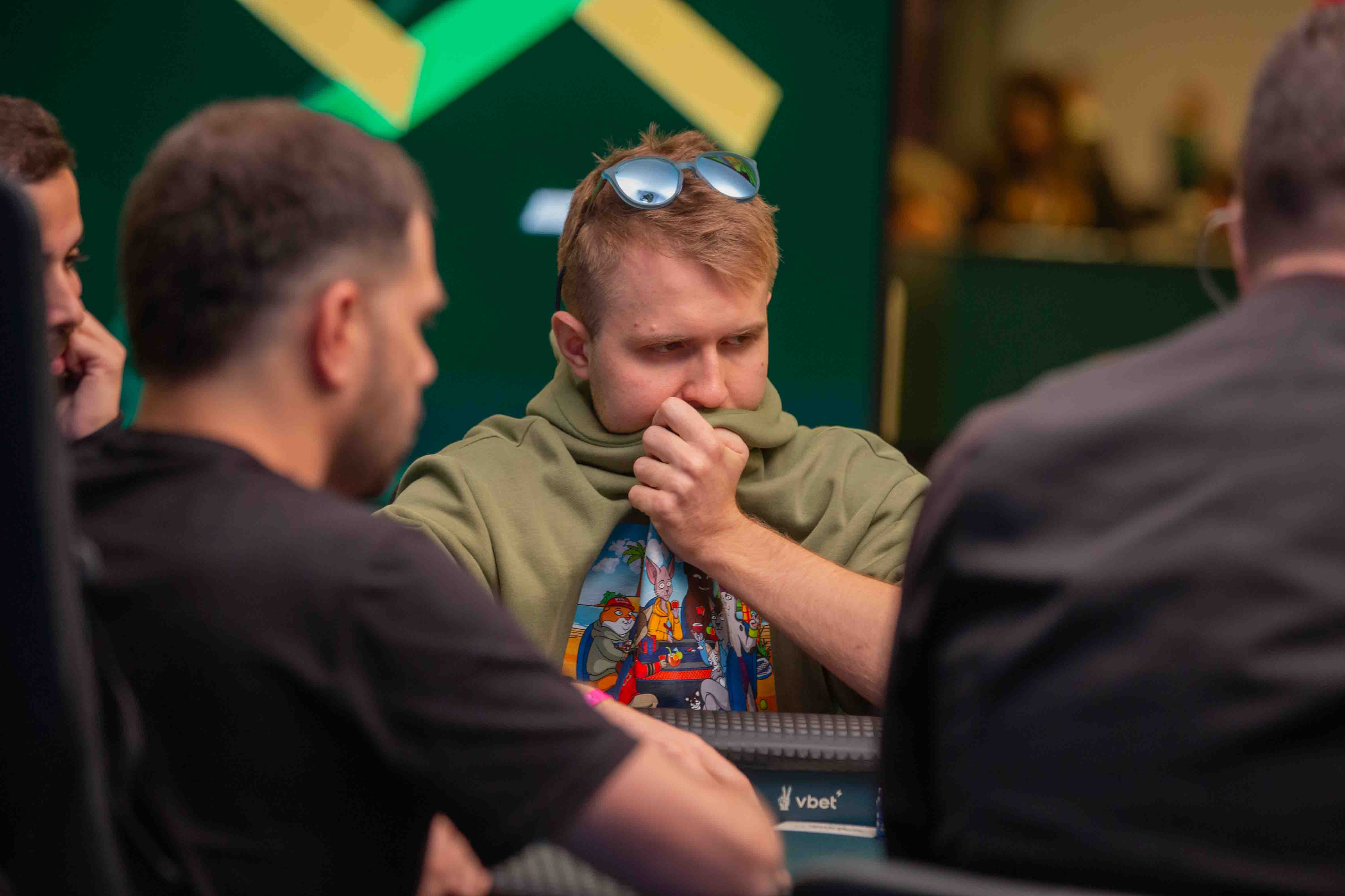 32 250K Super High Roller Vladimir Minko Ft 1