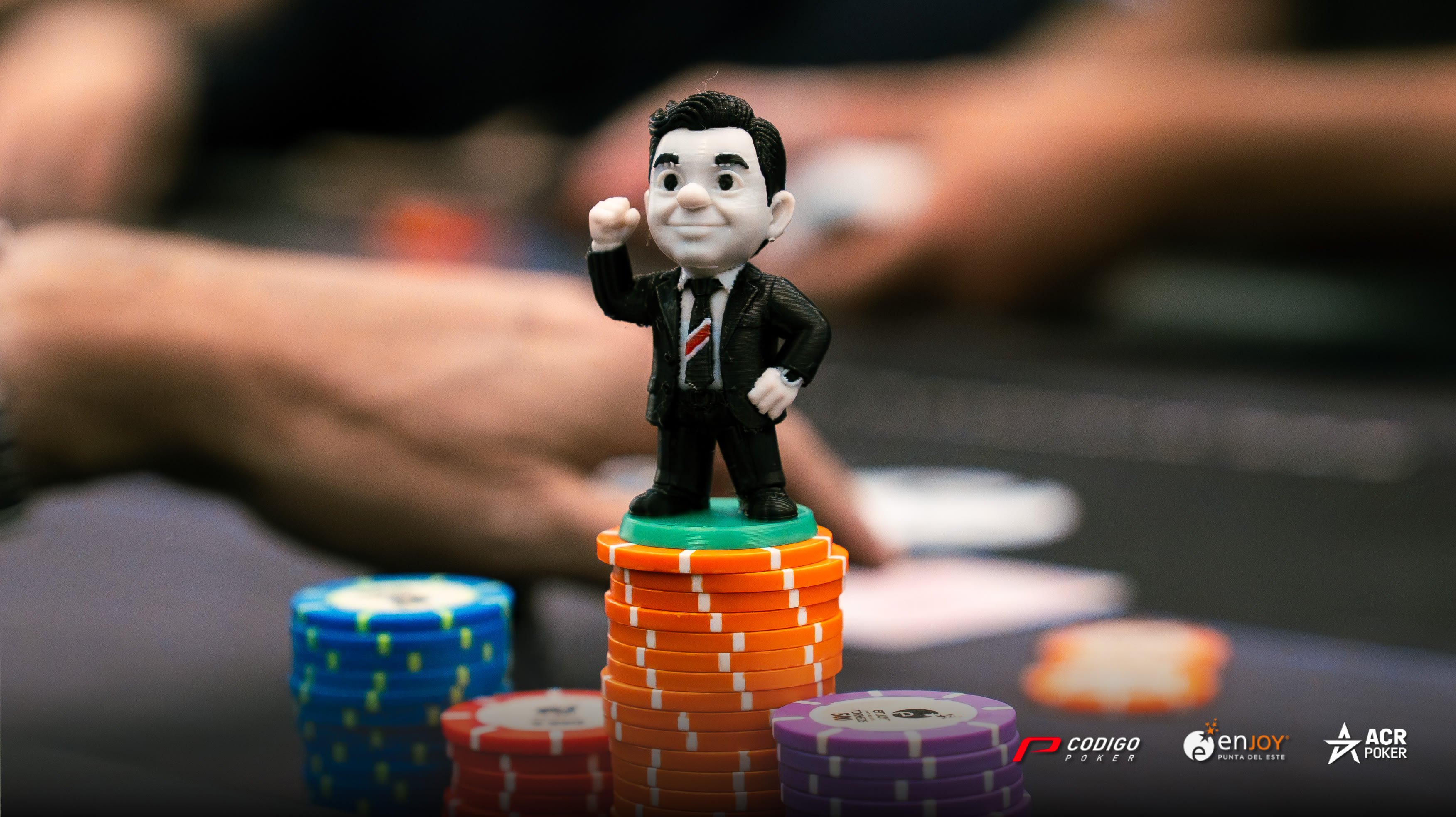 Aprender de las cartas: las lecciones del poker para tu vida en 2026