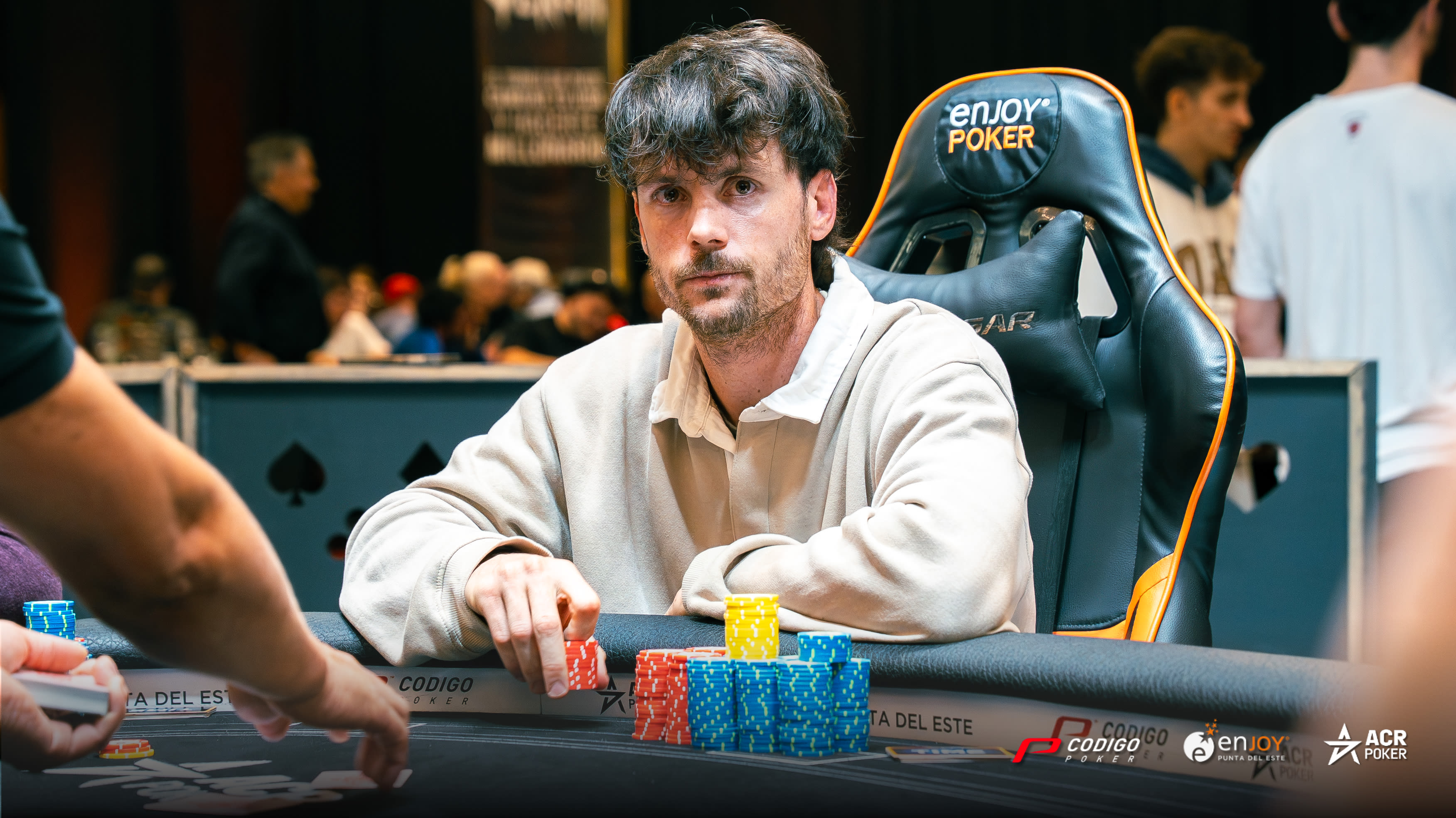 Mikel Roman High Roller Dia 2 Ept Dic 25