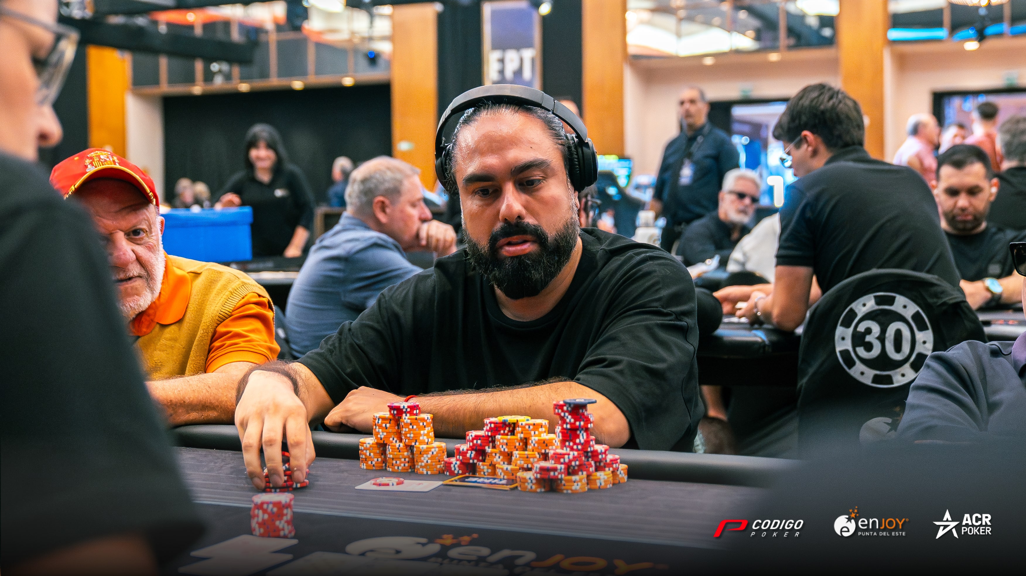 Oscar Alache Main Event Dia 2 Ept Dic 25 1