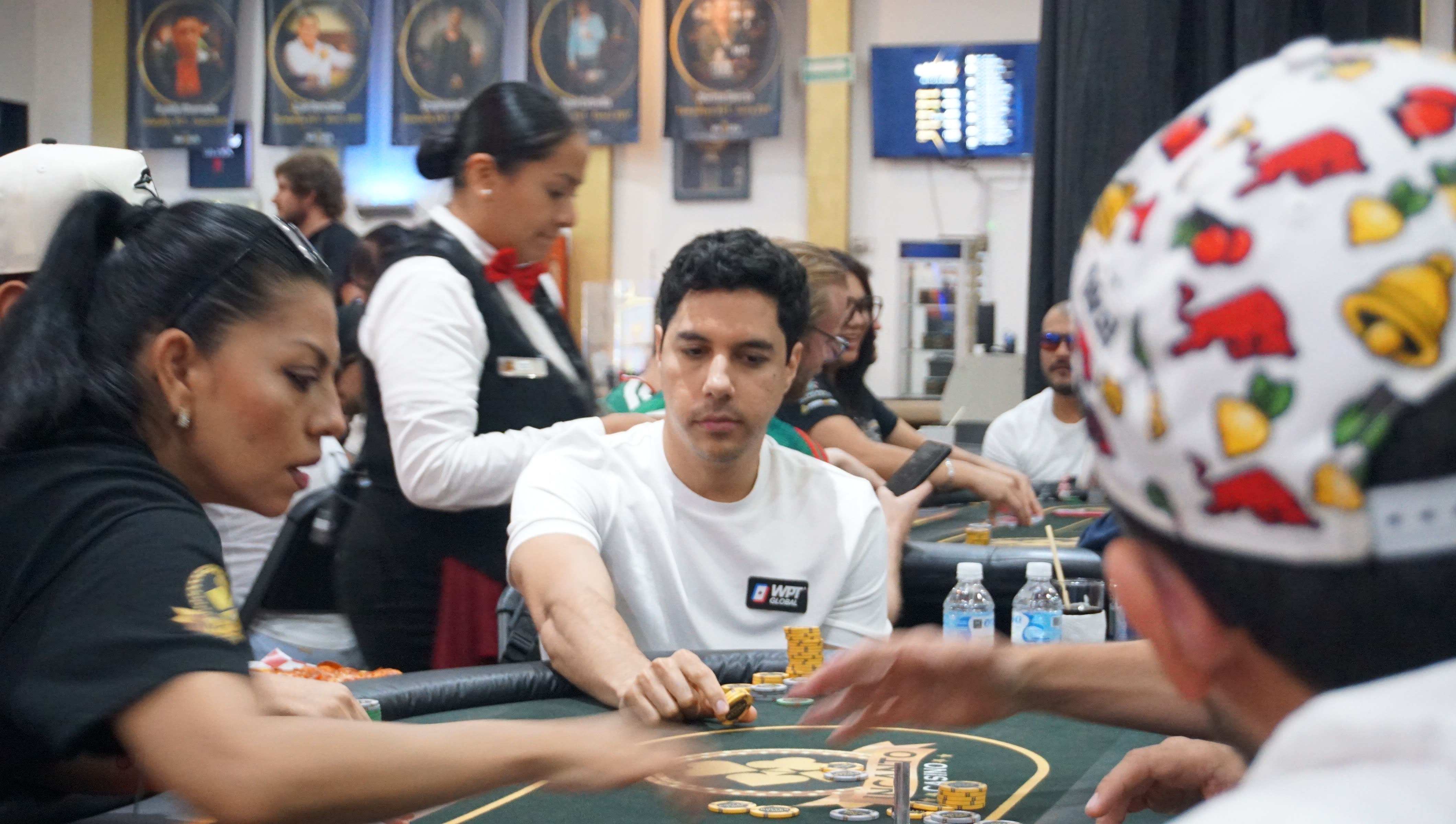 Sergio Barrios D2 High Roller