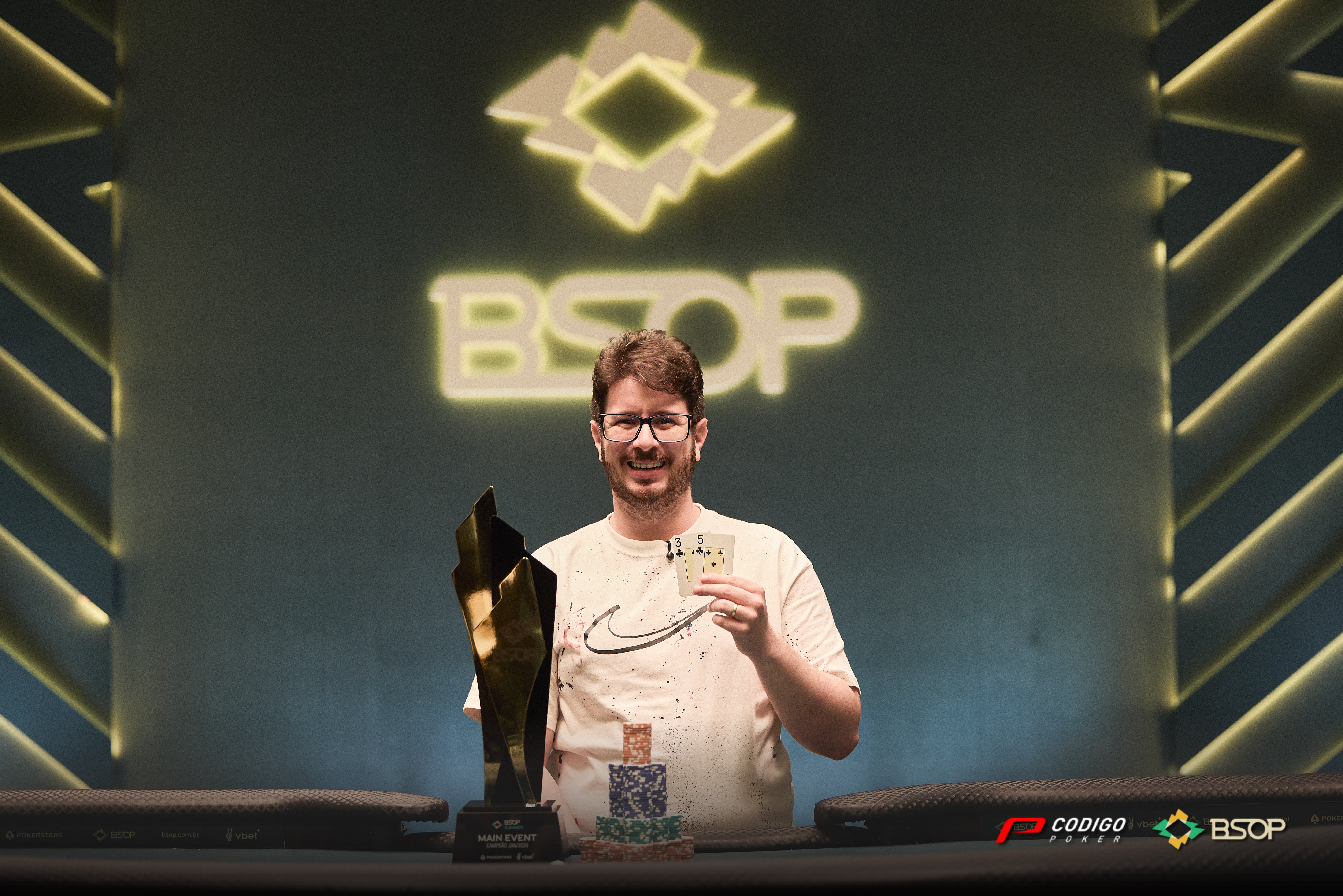 Aloisio Dourado Campeon Bsomain 1