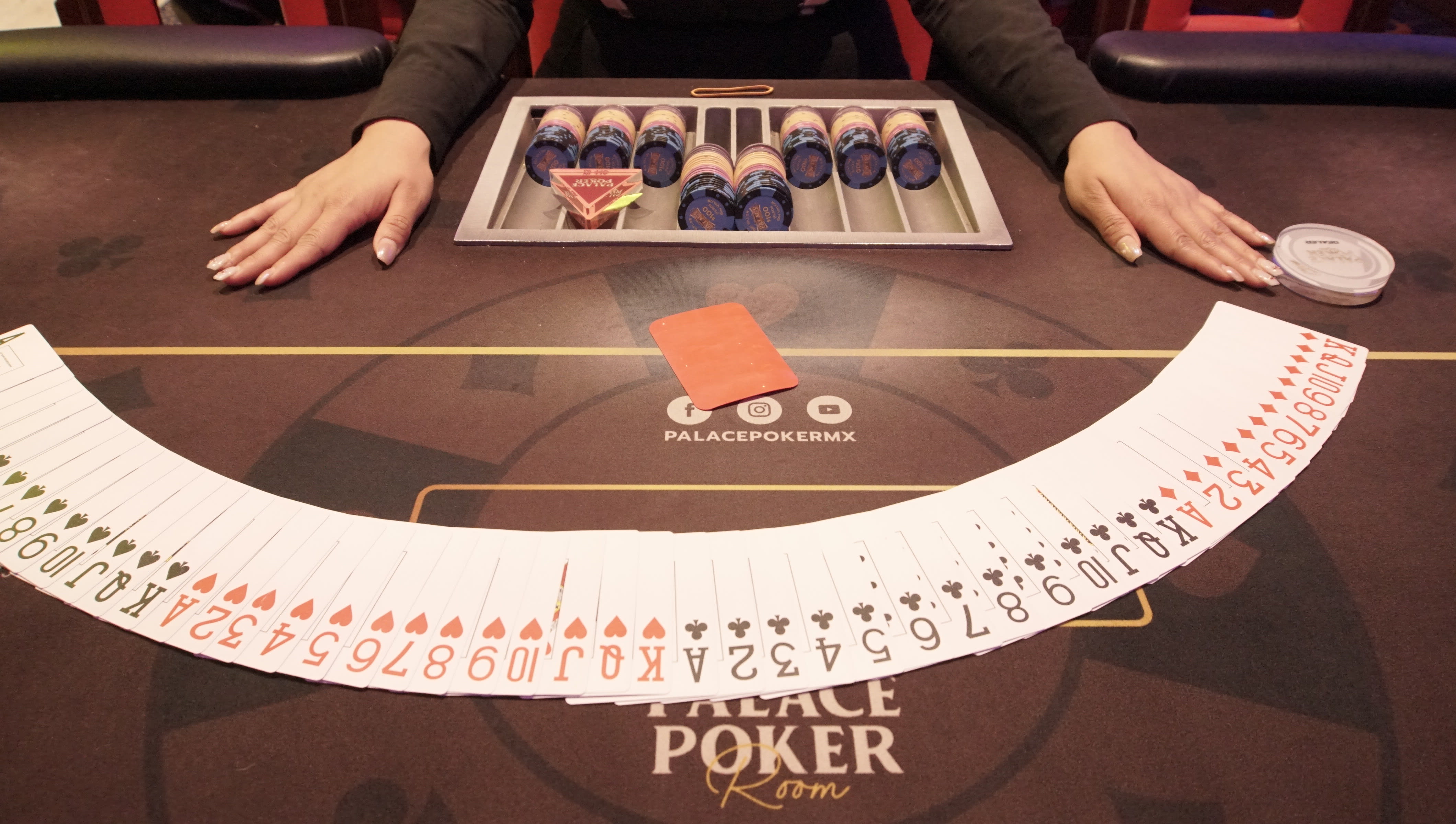 Poker De Corazones Palace Cdmx Color