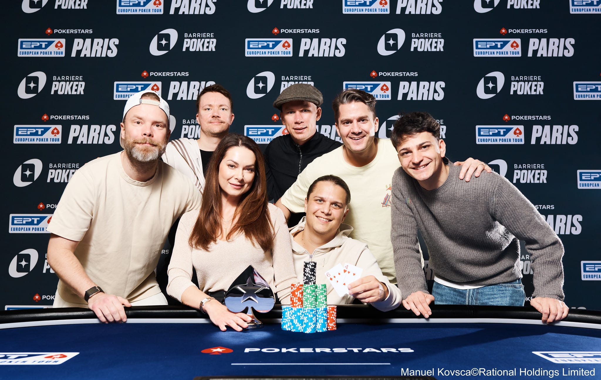 Niklas &Aring;stedt Com Sua Torcida No Ept Paris