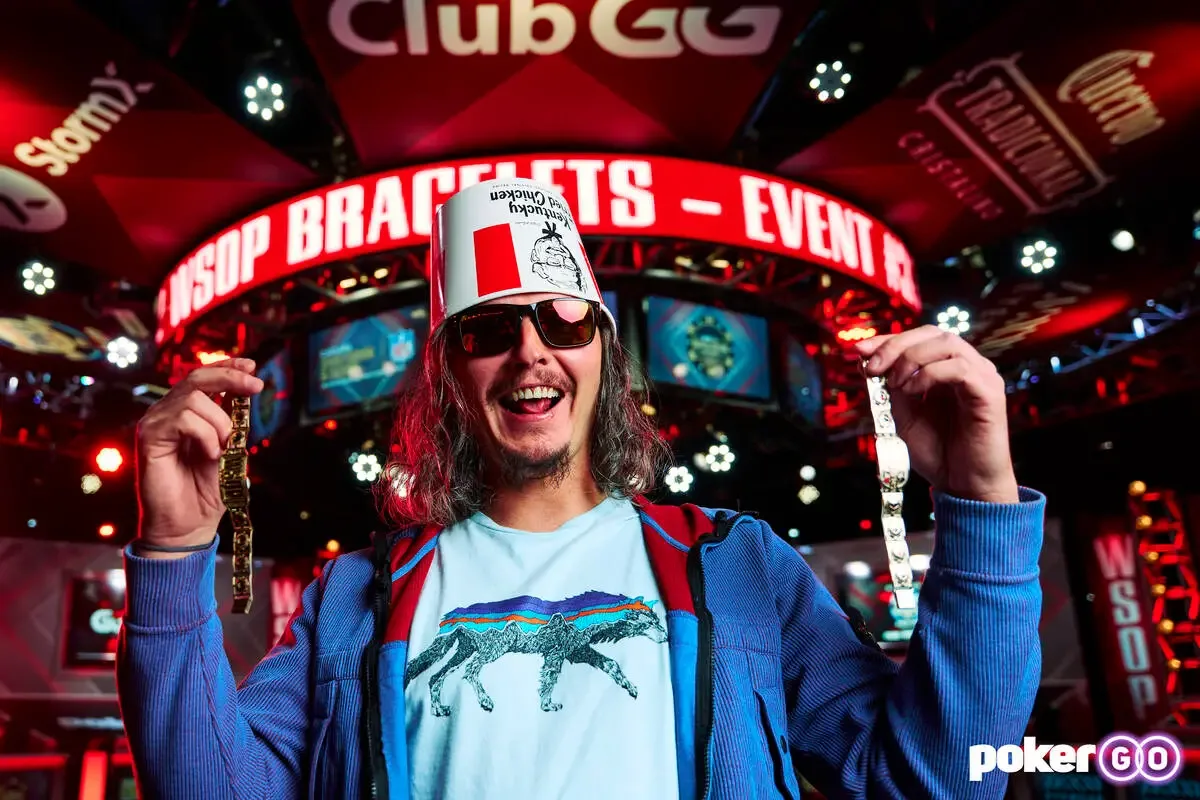 La diferencia entre éxito absoluto y relativo en el poker