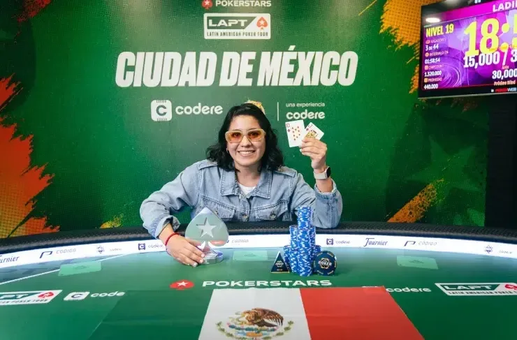 Nancy Alvarez aprendió a jugar hace menos de un año y ya es campeona
