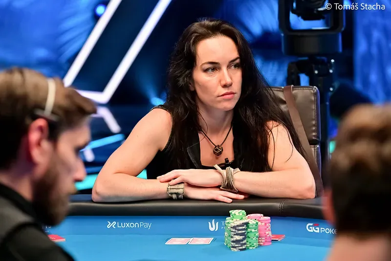 Liv Boeree donó medio millón de dólares a los cerdos