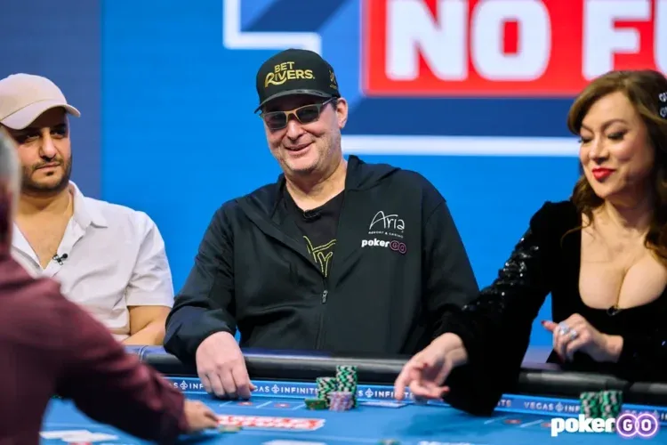 Ca99Eeb7B8C2 Phil Hellmuthno Gamble No Futureantonioadsc06509