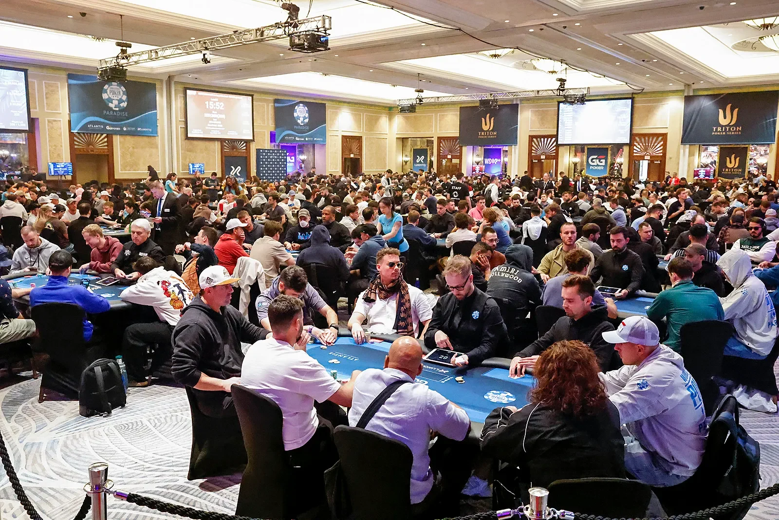 Récord mundial y acento latino: el Super Main Event de la WSOP Paradise arde