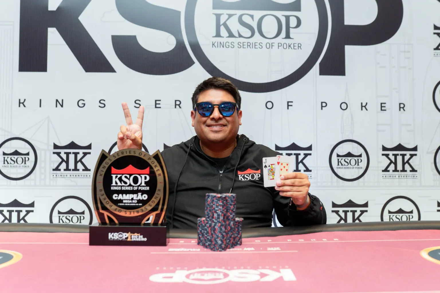 Rodrigo Salazar firmó un doblete chileno en el KSOP Río de Janeiro