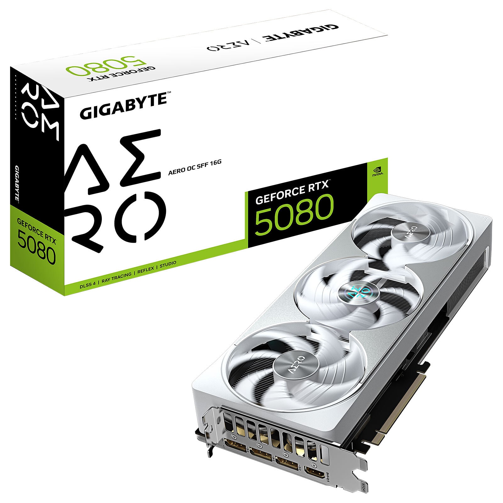 Gigabyte AERO OC SFF 16 Go GDDR7, emballage constructeur et carte graphique