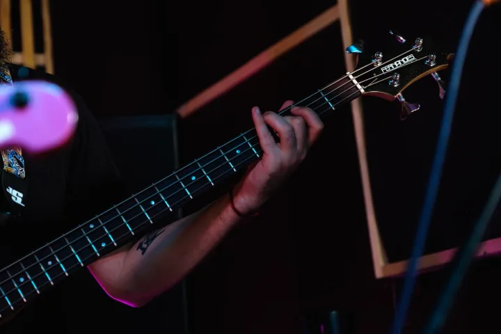 Bass Guitar Lessons In Portland 