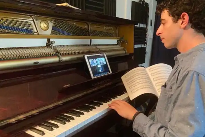 Max, Piano Teacher in Los Angeles