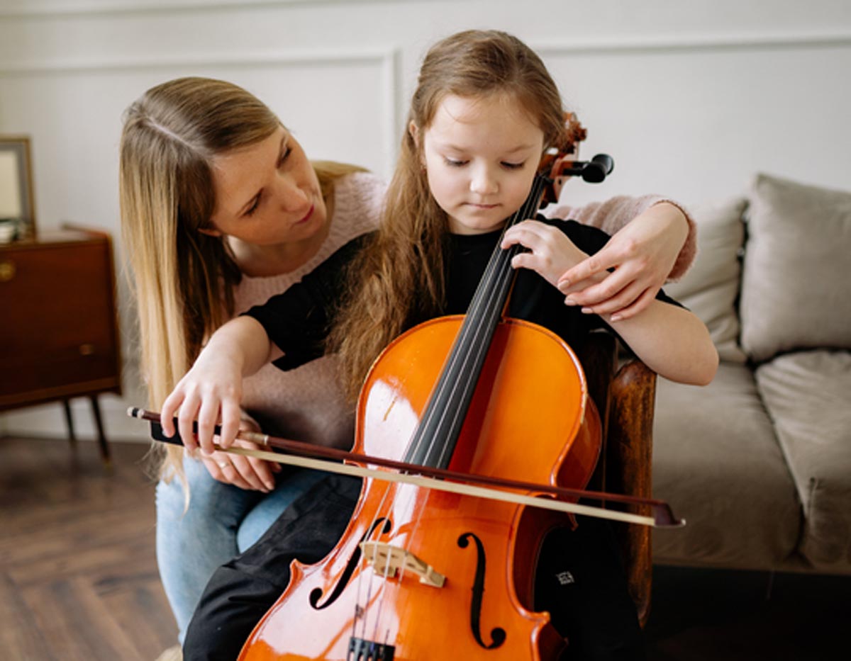 Cello Teachers giving lessons to students